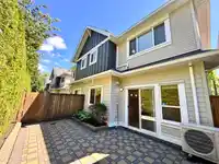10 8091 WILLIAMS ROAD - thumbnail 3