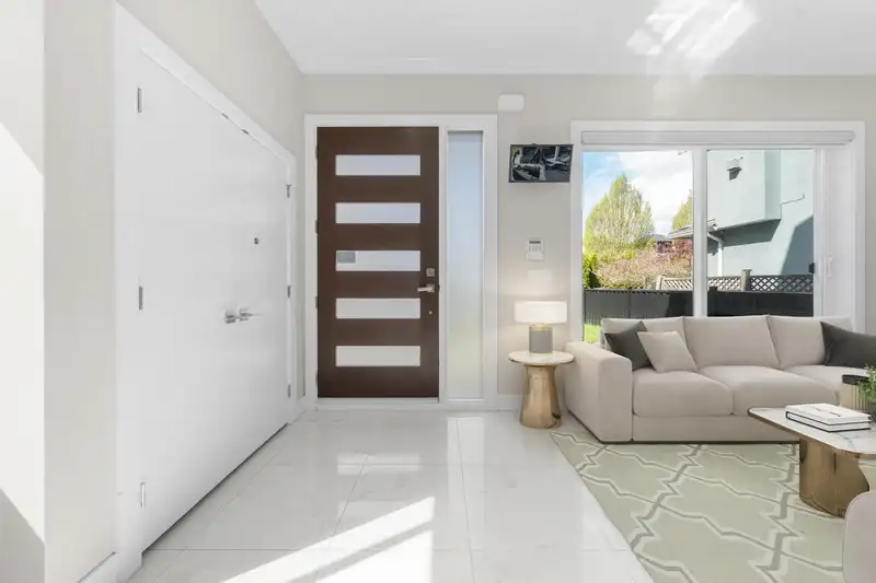 6692 NANAIMO STREET - photo 2 of 35