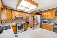 382 BALFOUR DRIVE - thumbnail 9