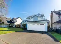 2412 MAGELLAN COURT - thumbnail 2
