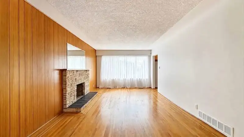 817 W 64TH AVENUE - photo 2 of 40