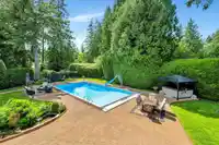 4547 SOUTHRIDGE CRESCENT - thumbnail 1
