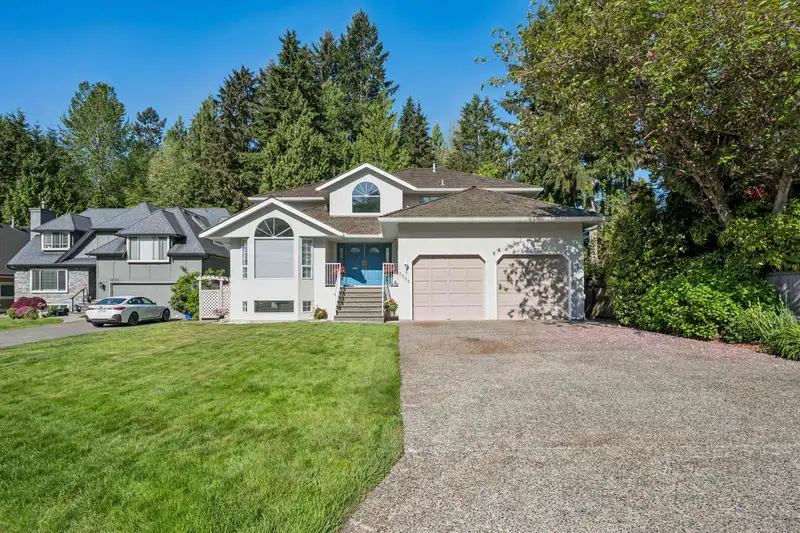 3253 KERRSTEAD PLACE - photo 1 of 26