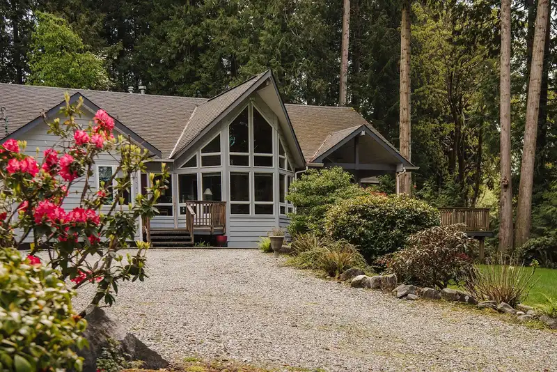 1154 FLUME ROAD - photo 2 of 39