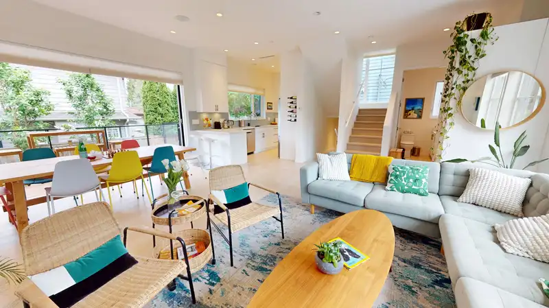 411 AUBREY PLACE - photo 4 of 40