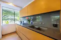 203 2167 BELLEVUE AVENUE - thumbnail 12