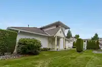 148 8737 212 STREET - thumbnail 31