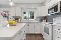 9204 MCBRIDE STREET - thumbnail 6