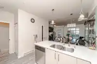 216 32083 HILLCREST AVENUE - thumbnail 13