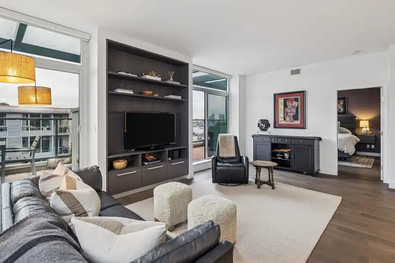 PH1606 288 W 1ST AVENUE - photo 2 of 32