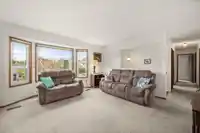 9315 213 STREET - thumbnail 7