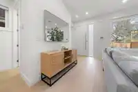1 1582 E 2ND AVENUE - thumbnail 6