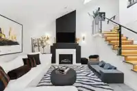 5 1550 LARKHALL CRESCENT - thumbnail 1