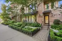 1260 RICHARDS STREET - thumbnail 1