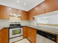 102 235 W 4TH STREET - thumbnail 3