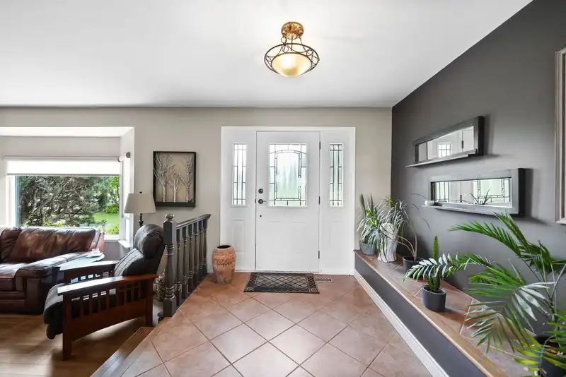 21723 24 AVENUE - photo 3 of 40