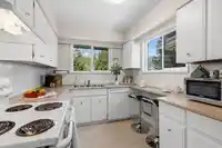 13750 BLACKBURN AVENUE - thumbnail 4