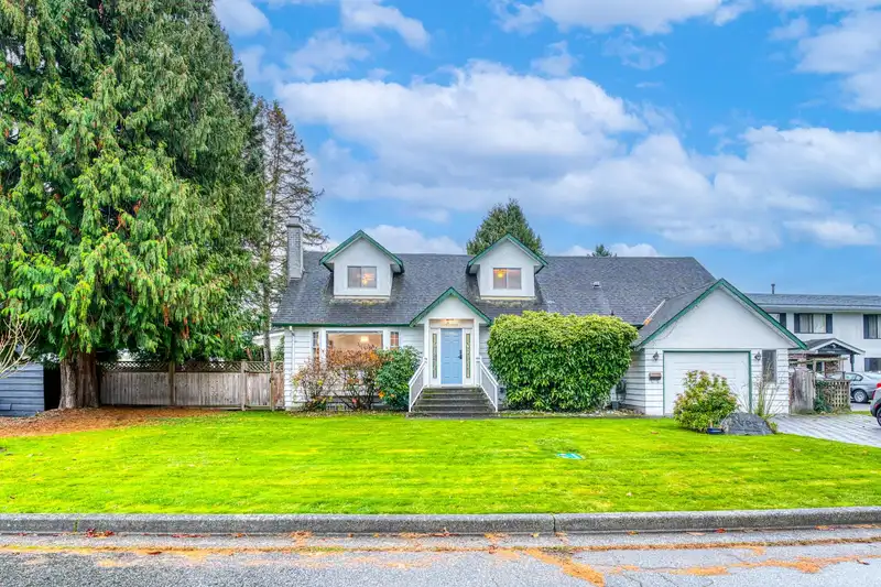 10800 ROCHDALE DRIVE - photo 1 of 29
