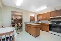 2084 HOLLYBERRY COURT - thumbnail 17