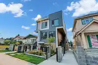 3 262 E 65TH AVENUE - thumbnail 2