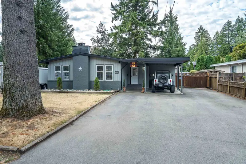 20278 42 AVENUE - photo 1 of 37