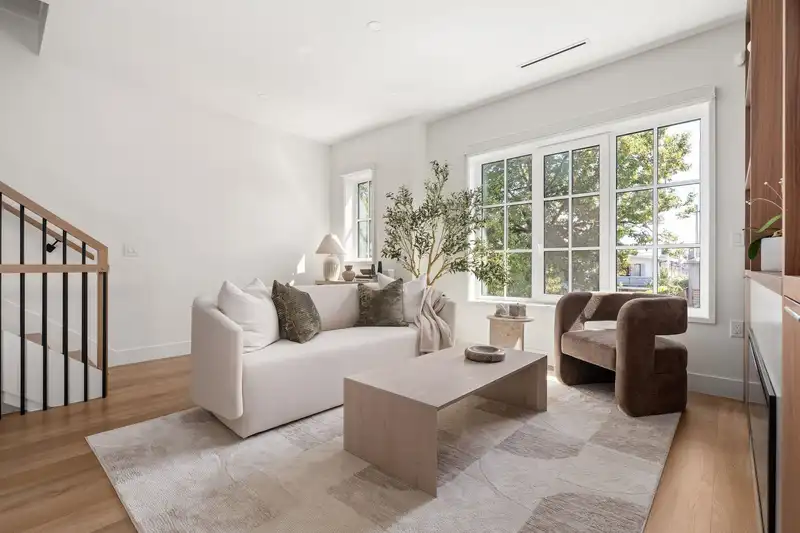 SL 4 2333 E 54TH AVENUE - photo 4 of 40