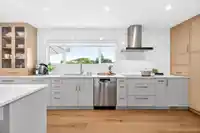 1110 BARBERRY PLACE - thumbnail 1