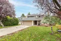 14312 69A AVENUE - thumbnail 2