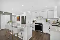 503 22575 BROWN AVENUE - thumbnail 4