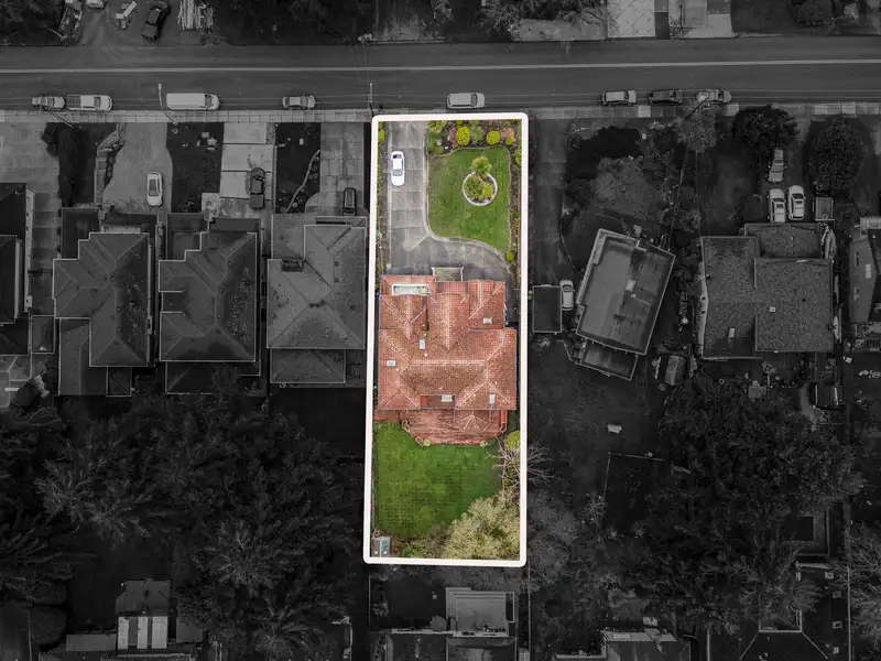 7878 108 STREET - photo 3 of 39