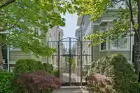 305 962 W 16TH AVENUE - thumbnail 1