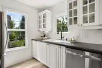 305 962 W 16TH AVENUE - thumbnail 9