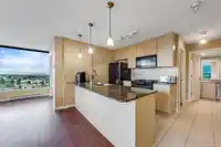 1707 7178 COLLIER STREET - thumbnail 5