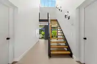 2370 QUEENS AVENUE - thumbnail 3