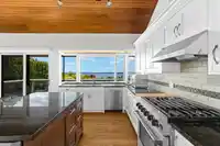 2370 QUEENS AVENUE - thumbnail 9