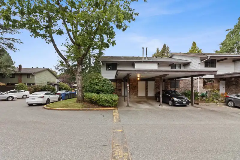 223 7453 140 STREET - photo 1 of 35