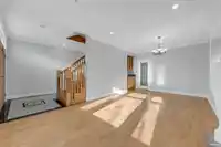 3311 E 44TH AVENUE - thumbnail 5