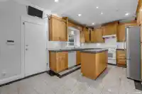3311 E 44TH AVENUE - thumbnail 7