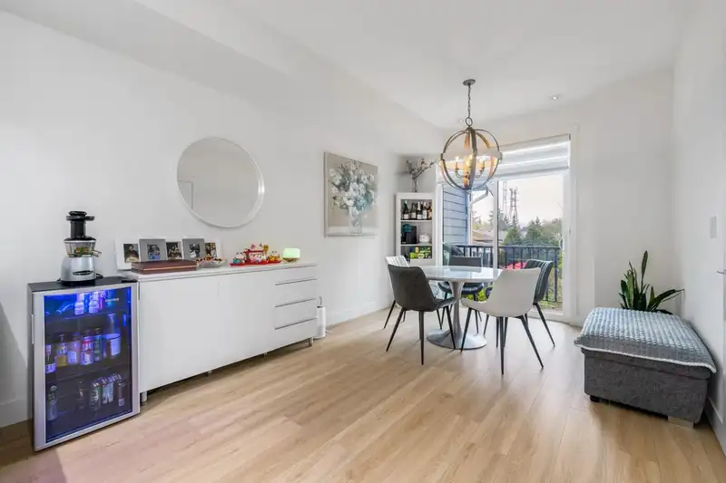 56 11556 72A AVENUE - photo 3 of 16