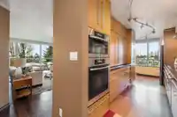 601 6622 SOUTHOAKS CRESCENT - thumbnail 4