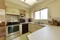 854 GALE DRIVE - thumbnail 7