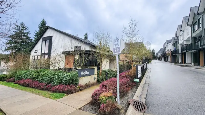31 1228 HUDSON STREET - photo 2 of 40