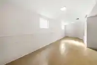 2554 ADANAC STREET - thumbnail 30