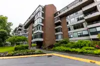 407 4101 YEW STREET - thumbnail 2