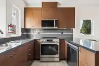 18 3788 LAUREL STREET - thumbnail 8