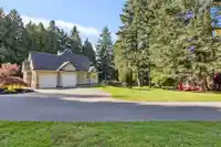 23327 32 AVENUE - thumbnail 2