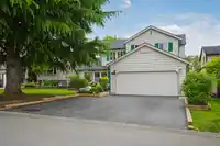5019 200B STREET - thumbnail 1