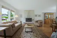 5019 200B STREET - thumbnail 7