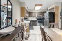 17 2998 MOUAT DRIVE - thumbnail 9
