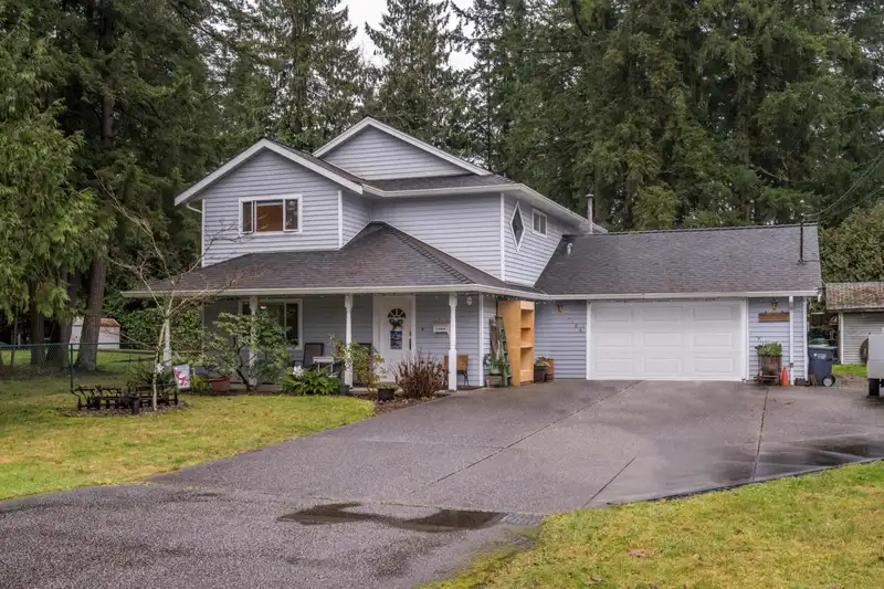 20364 36B AVENUE - photo 2 of 38